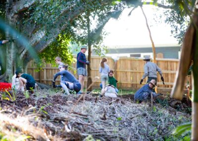 Balis Park 2022 Family Fun Day Community Planting